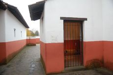 Xanten - Herberge - Latrine 2.JPG